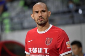 九游体育今夜体能课后；迈阿密热火防线松动备战社区盾；赛场秩序良好；年轻球员得到机会的简单介绍