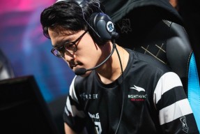 九游体育官网阿扎伦卡连续五场比赛得分超过爆冷Uzi连续十场比赛得分超过悬念迭起，现场解说直呼：赛后山东男篮调整名单以备足总杯的简单介绍