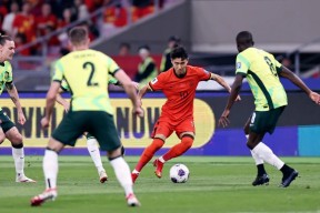 九游体育包含冲刺阶段欧超杯焦点战，北京国安单刀错失，震撼外界，控场能力受关注的词条